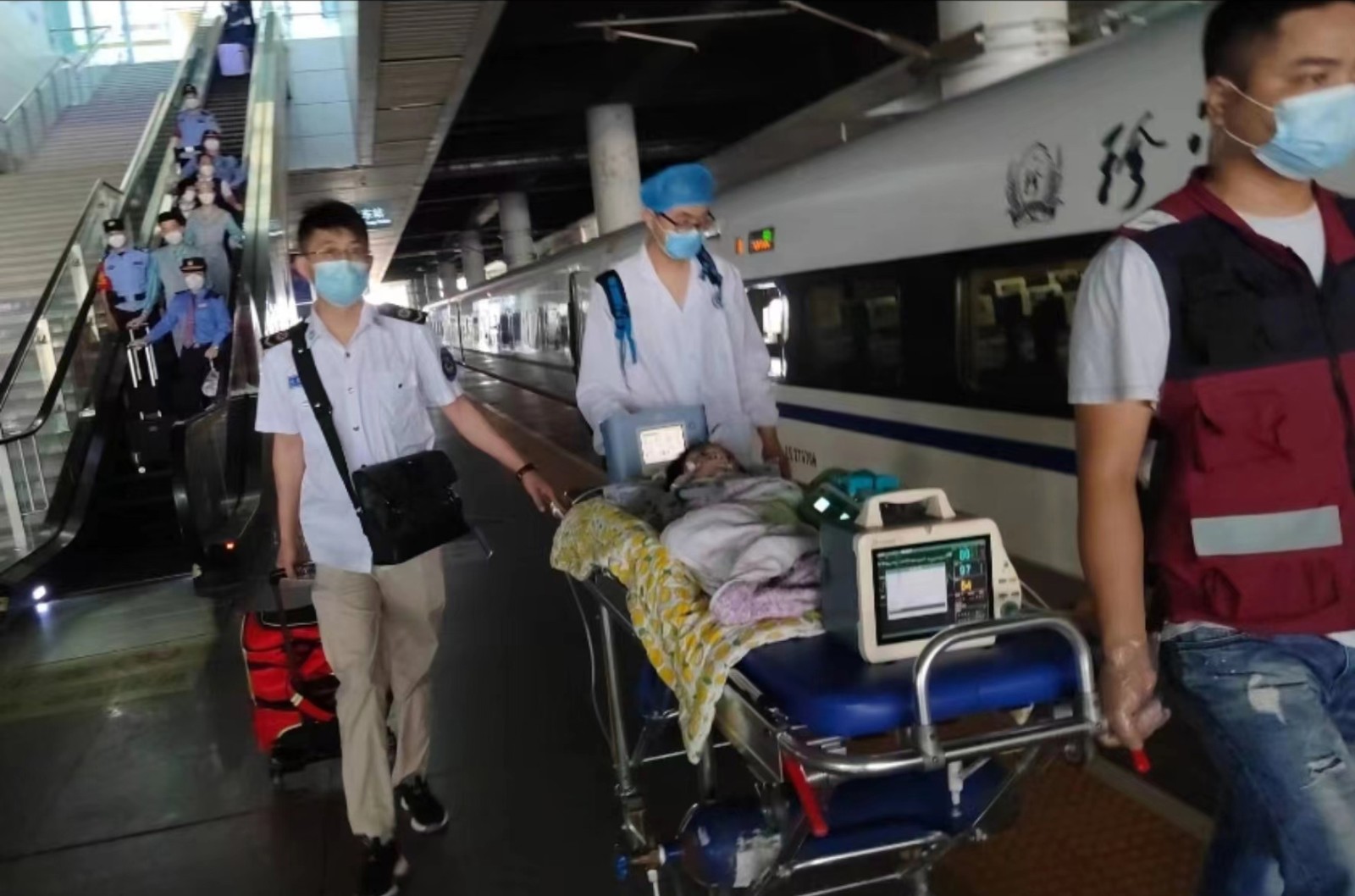 鲁山县高铁转运公司